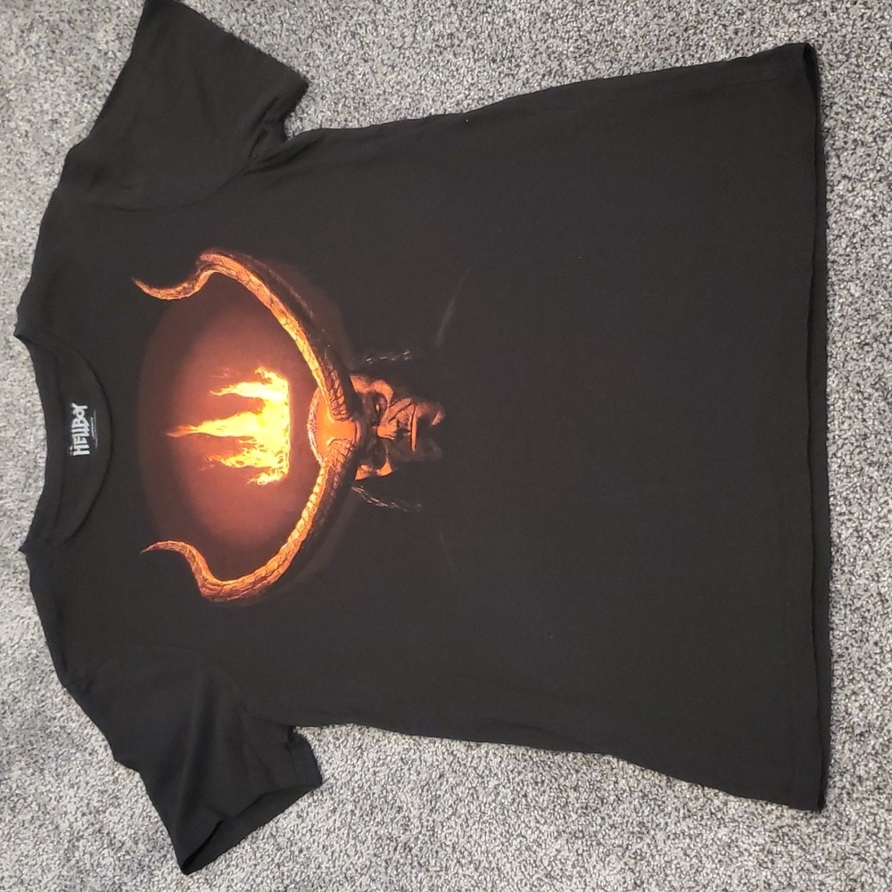 5/$25- Hellboy T-shirt